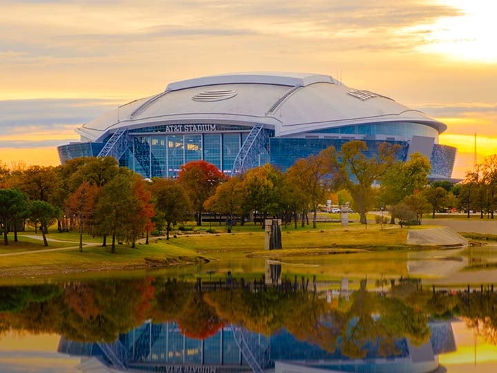 Unique Nfl Stadiums Dallas Cowboys