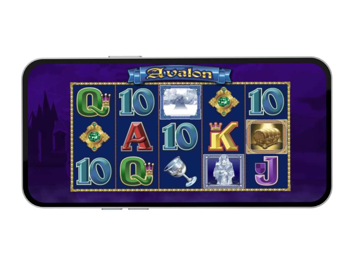 Avalon mobile gameplay