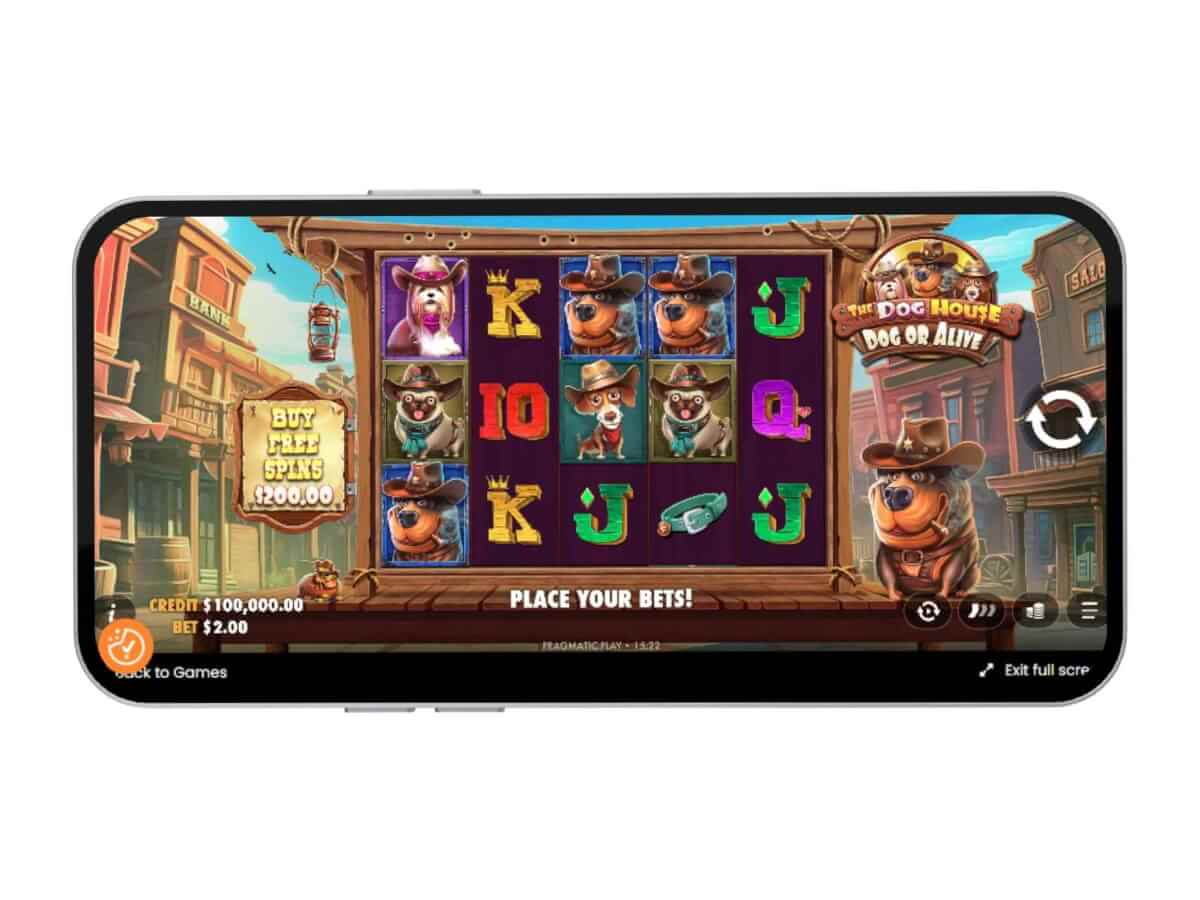 The Dog House Dog or Alive mobile gameplay screenshot