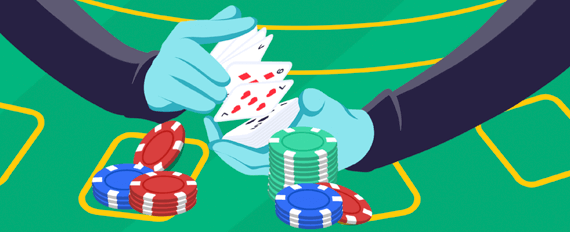 Zwei Haende mischen Karten auf einem Poker Tisch